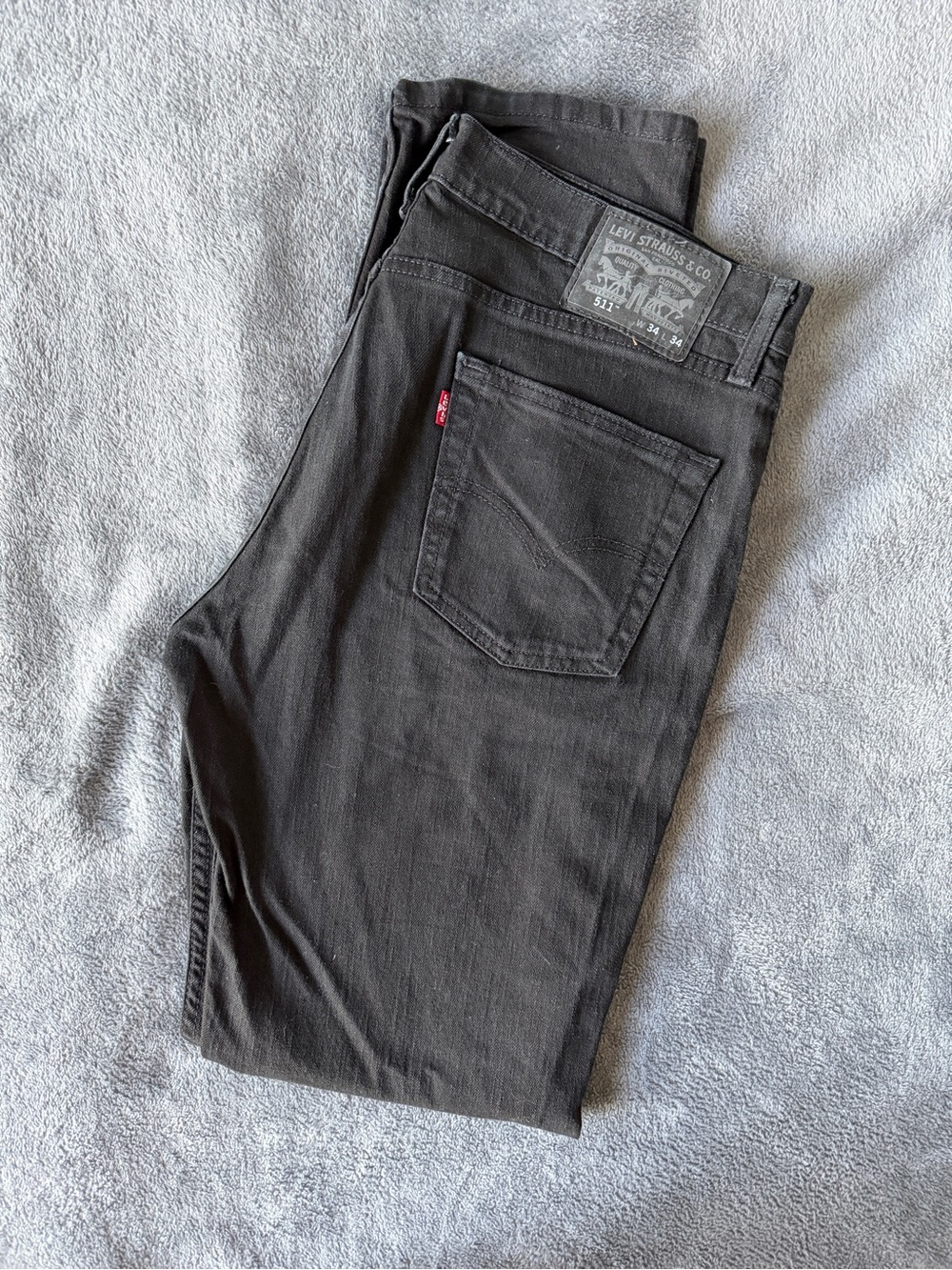 ✨Levi's Men's Black Slim Fit Jeans